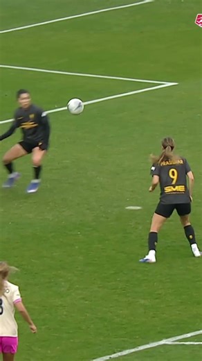 Lara Prašnikar gets her 1st NWSL goal and makes history as the 1st Slovenian to score in the league