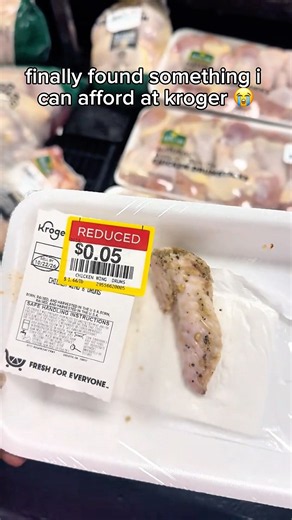 Kroger really selling ONE chicken wing for 5 cents 😭
