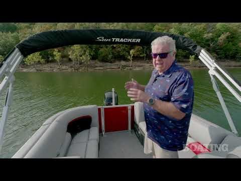 2026 Sun Tracker Party Barge 22 DLX