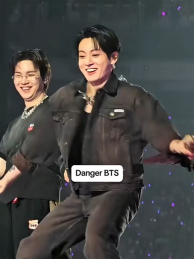 Danger appears in Las Vegas D4. #bts #arirang #danger #jungkook #lasvegas