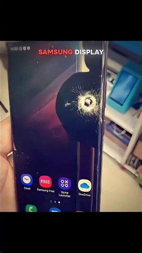 “iPhone or Samsung? Troll wins 😈📱”