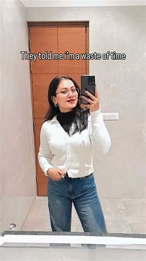 Ruby on Instagram: "⏳🗿 . . . . . #instafitness #fitnessmodel #waisttraining #fypシ #fitnessmotivation"