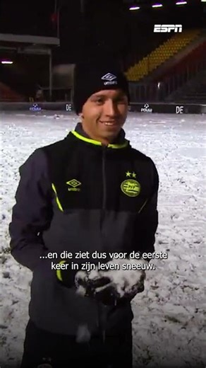 Toen Mauro Jr voor het eerst sneeuw zag ❄️