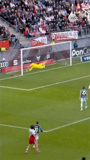 Mika Godts wins Goal of the Month November 2025! 🏆 @curacaotourism