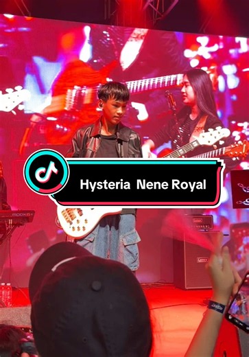 Hysteria Nene Royal - Ozone Band Live at American Fair (Siam Paragon)