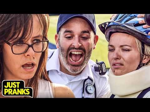 The Most UNPROFESSIONAL Paramedics Ever! 😳🚑😂 | Just Pranks