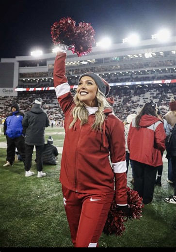 WSU Crimson Girls: Hold It Down in Pullman, WA