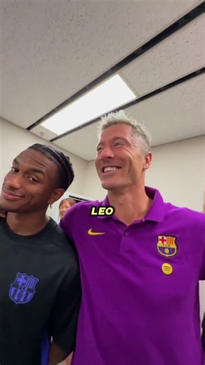 Nadie estaba preparado para lo que hizo el famoso “Ronaldo K-Pop”. 😭🤣| #fútbol