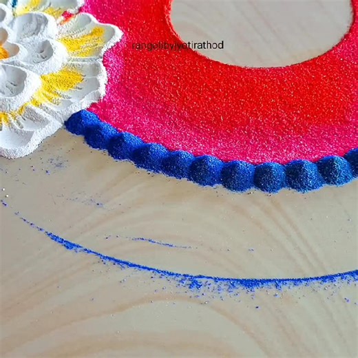 Easy-to-Make Festival Rangoli Ideas | Simple & Easy Rangoli Designs | Sankranti New Year 2026 Special Rangoli Designs #rangoli #satisfying #Diwali #rangolidesigns #design #creative #unique #relaxing #fblifestyle #merrychristmas #satisfying #holidayseason #rangolibyjyotirathod #color #christmasday #christmaseve #newyear #newyeareve #art #newyearevent #Pongal #holiday #holidayseason #newyearcelebration #sankranti #sankranthi #sankranthimuggulu #sankranthikivasthunam | Rangoli by jyoti rathod