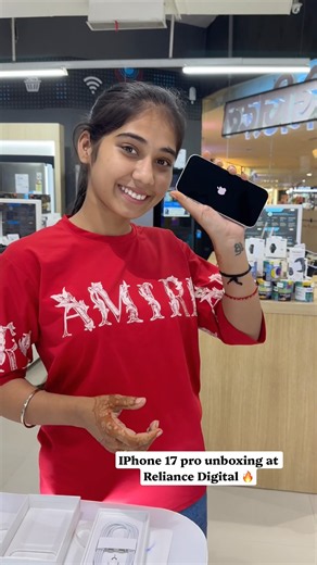 IPhone 17 pro unboxing || 17 pro unboxing || #new #iPhone #unboxing #ytshorts #shorts #shortsfeed