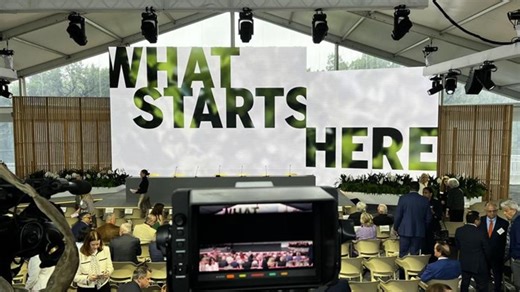 Dell family surpasses $1B in support to UT Austin to build 'hospital of the future'