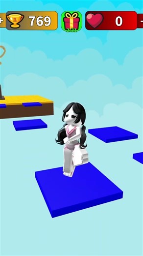 cheerleader play color block run 😂