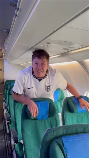 英国62岁球迷卖房赴北美追世界杯，10次现场支持英格兰队