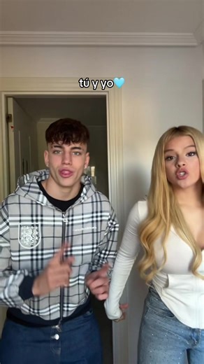 tú y yo | you and i