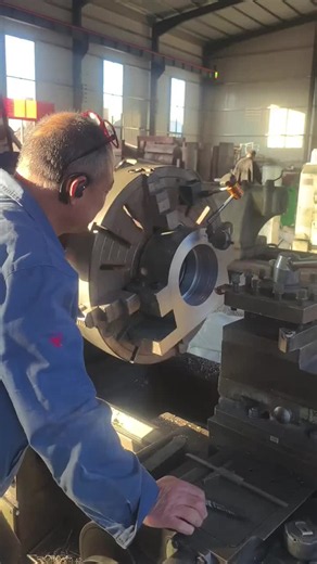 0.000🤔🤔 #lathe #lathemachining #svanfonminilathe #lathetool #latheworkpiece #lathesetup #latheautomation #cuttingtools #cnccuttingtools #carbidetools #cnctools #cncmachining #svanfon #turningprocess #machiningprecision #metalturning #toolpath #workholding #chipremoval #surfacefinish #tools #machine #MACHINING #Turning #VMC215