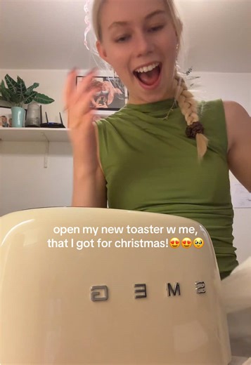Unboxing My New Toaster for Christmas 2025
