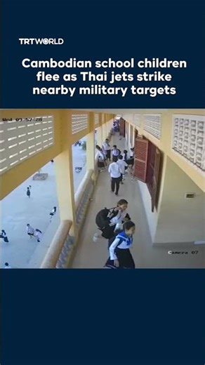 Cambodian school children flee as Thai jets strike nearby military targets