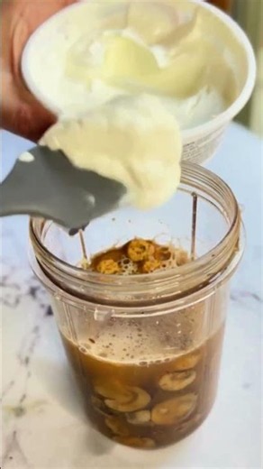 5-Minute Homemade Cream of Mushroom Soup