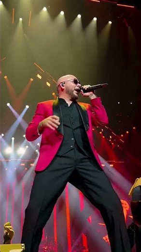 I’m BACK in this b**** 🙏🔥 Europe & UK see you on the #ImBackTour soon daleee