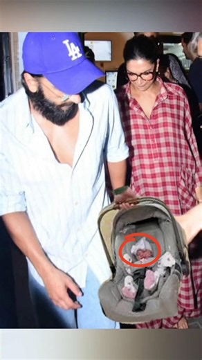 दो नन्हीं राजकुमारियों के साथ अस्पताल से घर लौटीं दीपिका पादुकोण👶 #DeepikaPadukone #Baby #shorts