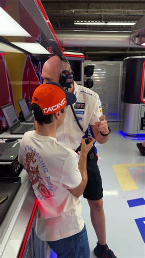 TURN UP THE VOLUME, DANI! 🫡 #F1 #RedBullRacing #USGP
