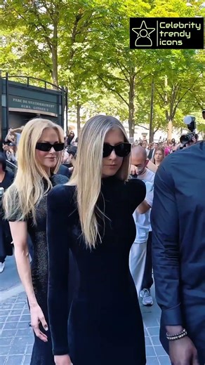 Nicole Kidman with daughter coming for an Event ❤️😍 #nicolekidman