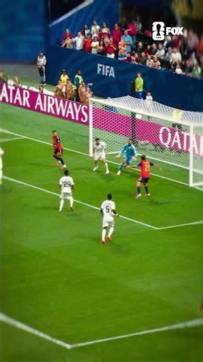 The ball didn't even touch the ground on this goal 😳