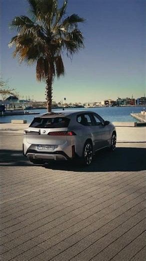 POV: Your BMW key always knows where to find you. 📱✨ | The #BMW iX3.