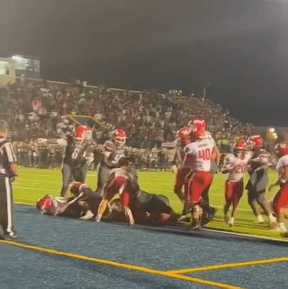 Jordan Hall's touchdown run gives Princeton 27-24 lead over Lakota West