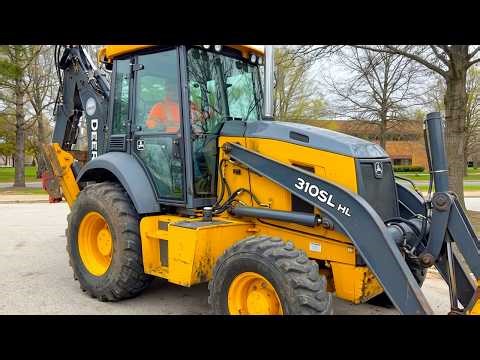 John Deere Tractor Backhoe Up Close 🚜 Heavy Equipment Excavator Walkaround Tour