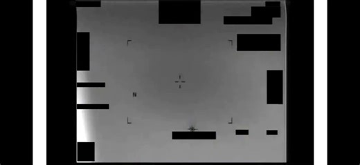 #BREAKING🚨: Official UFO footage released by the US government!