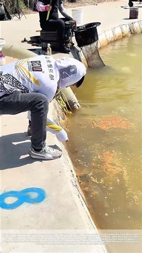 Teaming Up: How Two Anglers Turn Baiting Into a Big Catch