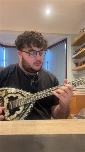 To paploma Offering 1 to 1 video lessons. Dm if interested. #bouzoukia #bouzouki #bouzoukiplayer