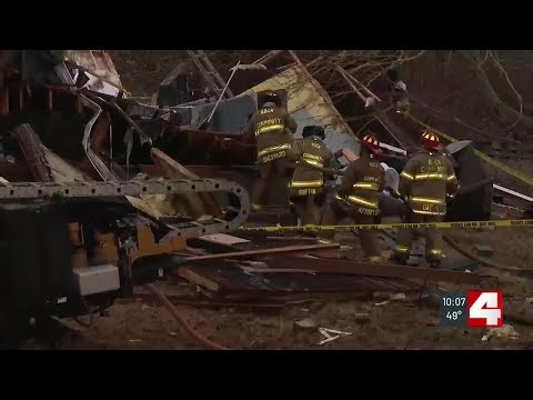 Explosion destroys home in Jefferson County, damages house next door