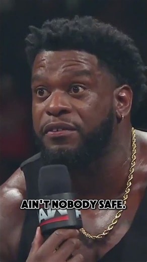 SOLO FROM BEHIND!! PEW! PEW! #WWERaw