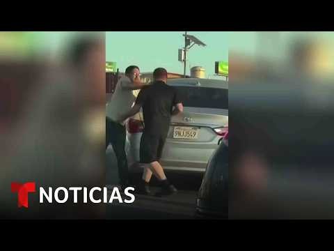 En México arrestan a una pareja que agredió a un estadounidense de 63 años | Noticias Telemundo