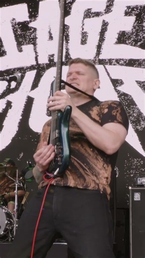 🥊 Cage Fight – Eating Me Alive (BOA 2025)