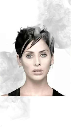 SMOKE | Natalie Imbruglia