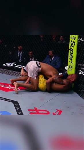 Raul Rosas Jr. vs Raoni Barcelos in Slow-Motion | UFC Vegas 121