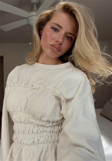 Guide to Perfect Blowout Hairstyles with Dyson Airwrap