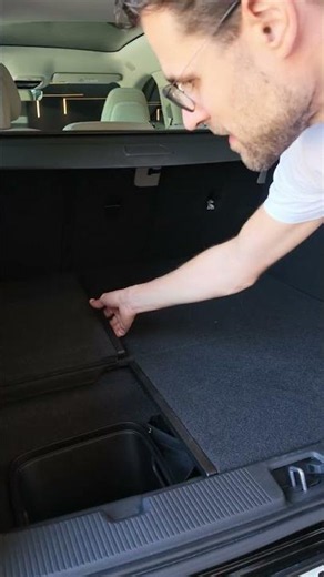 💡Trunk organization of the first-ever Volvo EX60