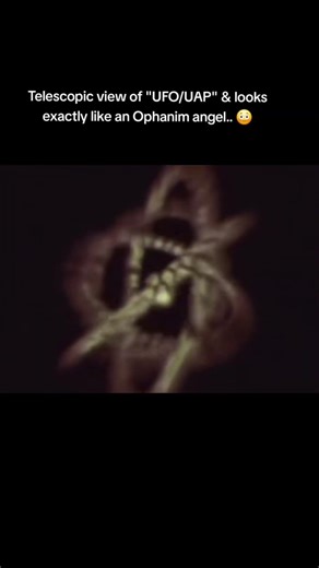 Extreme closeup zoom of alleged UFOUAP using a telescopic #space #universe #shorts