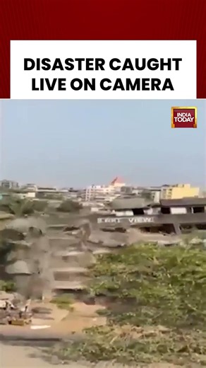 Viral Video | DISASTER CAUGHT LIVE ON CAMERA #shortsviral #buildingcollapsed