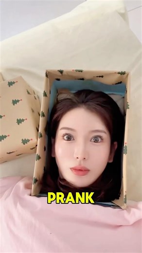 Gift Box Prank On My Friend!
