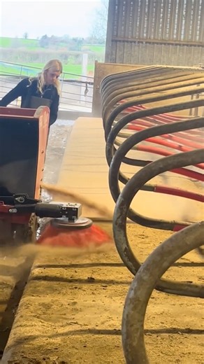 The Smartest Barn Robot🤯🚜 #agriculture #farm #farming #farmer