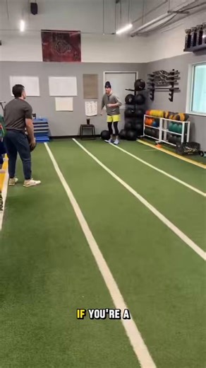 ⚾️ This baseball warm-up keep 90%+ of my players healthy, throwing harder & sprinting the bases effectivelyA proper baseball warm-up has unique needs — most players skip the right stuff & pay laterSave this NOWTomorrow: use this routine in 10 min before your game/practice👇