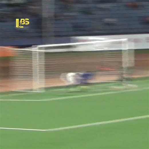 Cape Mount Coach Samir Kamara alais Giovanni Trippotini reaction after Ralph Weah came close to placing them ahead against River Gee 🤯❤️ Kindly follow Yusuf Mafin | Lib Bleacher Sports