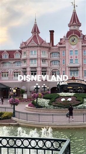 Disneyland Paris guide 2026 — top tips for visiting Disney Parks