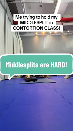 Mastering Middlesplits in Contortion Class
