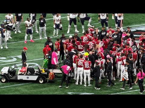 🚨 Falcons rookie linebacker Kendal Daniels CARTED OFF the pitch after horrific injury vs Bears